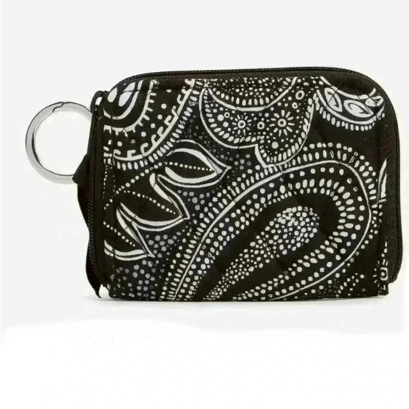 Vera Bradley RFID Petite Zip-Around Wallet in Cotton Stellar Paisley NWT - Picture 1 of 4